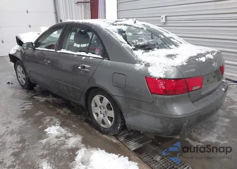 2009 Hyundai Sonata Gls z USA, uszkodzony, nr VIN 5NPET46C89H424791